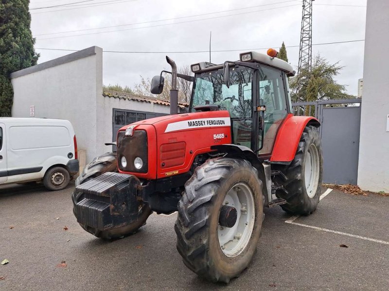 Traktor of the type Massey Ferguson 5465 4RM, Gebrauchtmaschine in NOVES