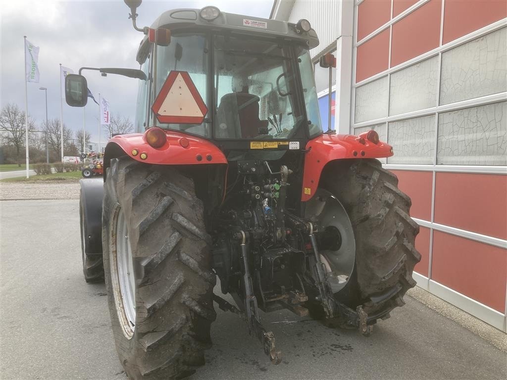 Traktor του τύπου Massey Ferguson 5465 Super fin en ejer fra ny, Gebrauchtmaschine σε Hobro (Φωτογραφία 8)