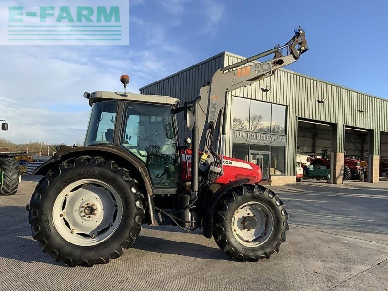 Traktor от тип Massey Ferguson 5470 dyna 4 tractor (st21667), Gebrauchtmaschine в SHAFTESBURY