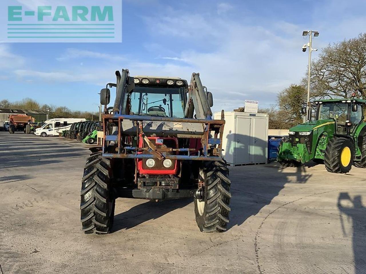 Traktor от тип Massey Ferguson 5470 dyna 4 tractor (st21667), Gebrauchtmaschine в SHAFTESBURY (Снимка 4)