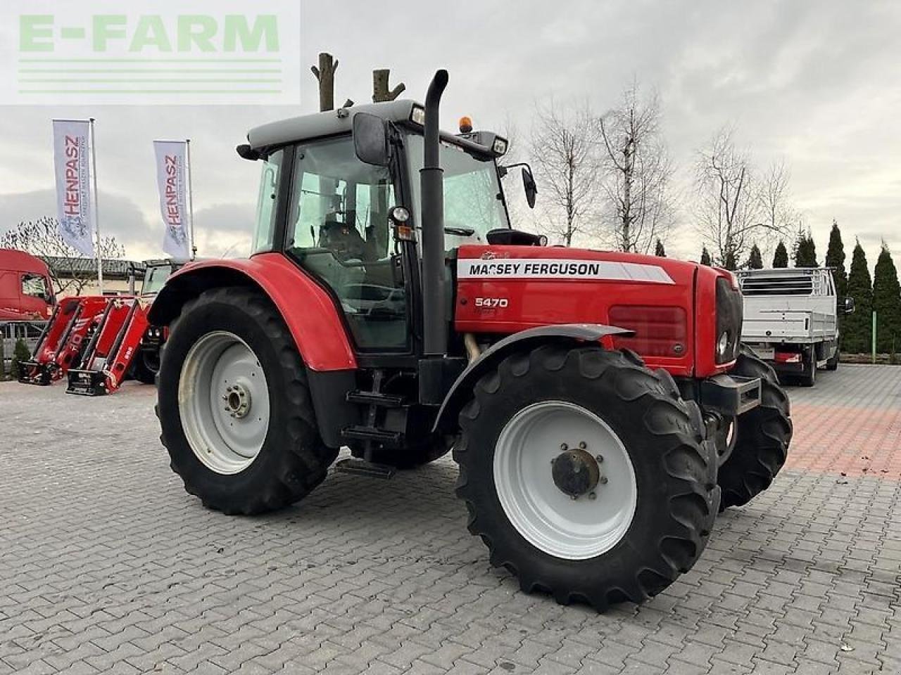 Traktor typu Massey Ferguson 5470 dyna-4, Gebrauchtmaschine w DAMAS?AWEK (Zdjęcie 4)