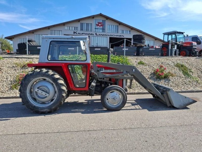 Traktor del tipo Massey Ferguson 550 MP, Gebrauchtmaschine In NATTERNBACH (Immagine 4)