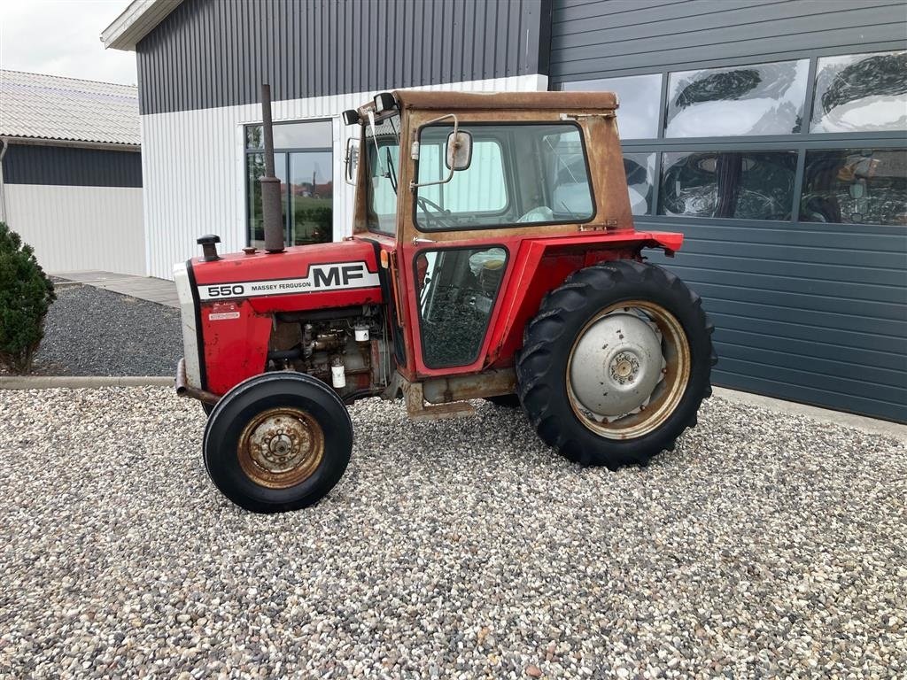 Traktor of the type Massey Ferguson 550, Gebrauchtmaschine in Thorsø (Picture 1)