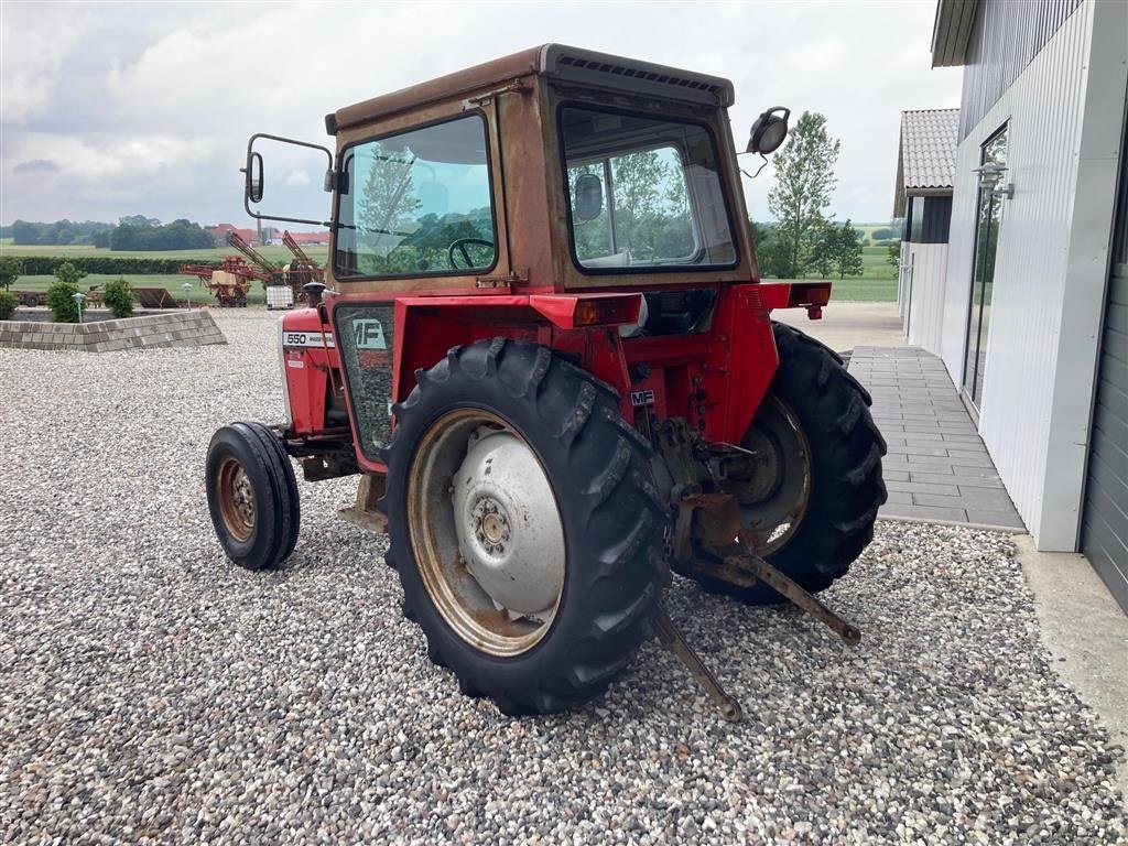 Traktor tip Massey Ferguson 550, Gebrauchtmaschine in Thorsø (Poză 2)