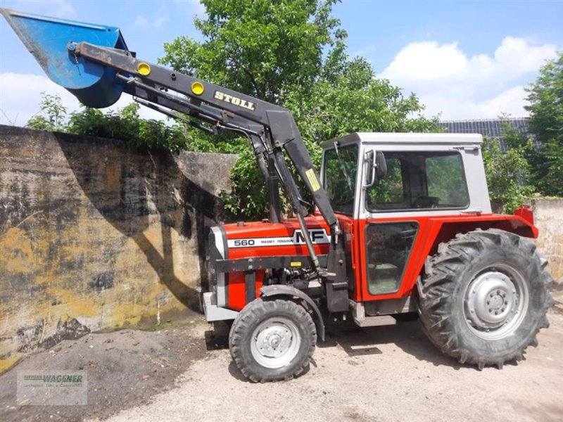 Traktor типа Massey Ferguson 560, Gebrauchtmaschine в Bad Wildungen - Wega (Фотография 1)