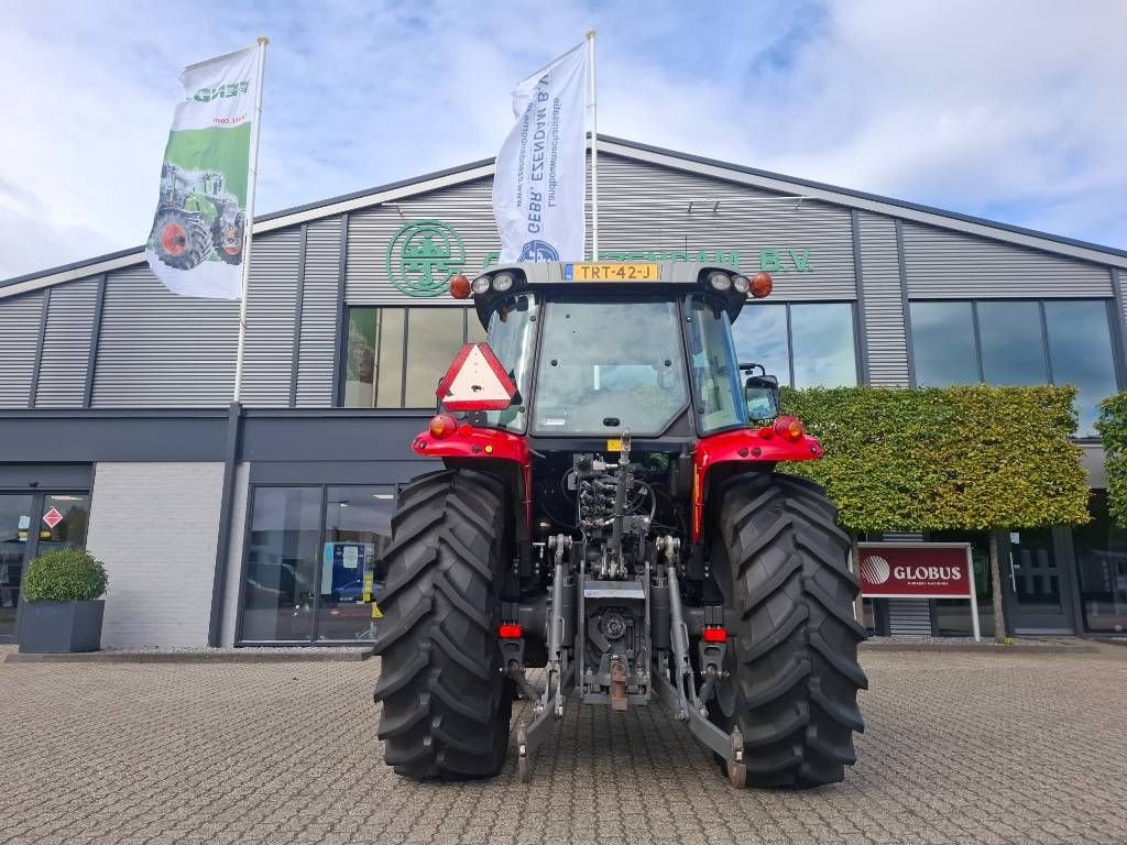 Traktor van het type Massey Ferguson 5609 Dyna4, Gebrauchtmaschine in Borne (Foto 7)