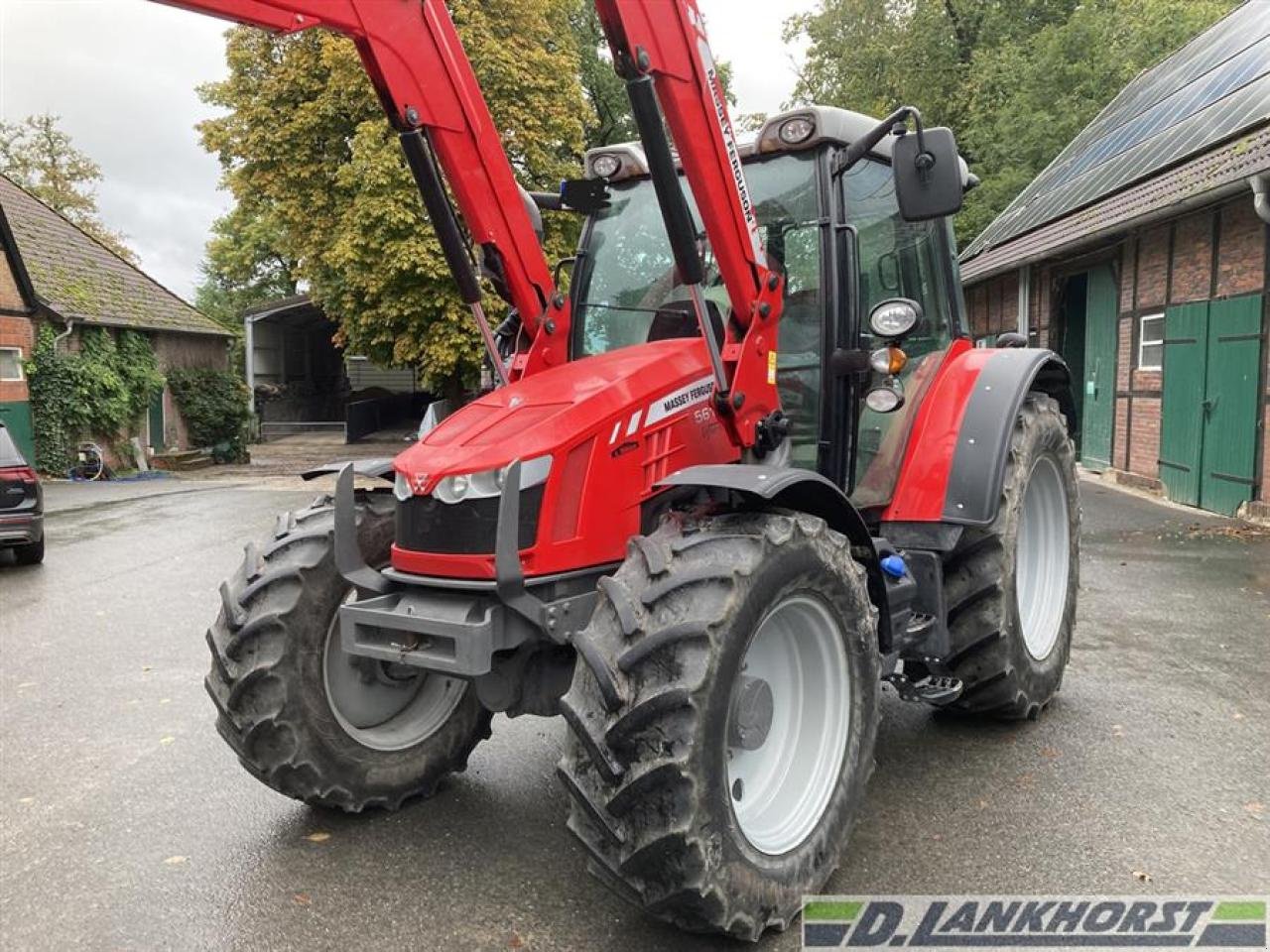 Traktor of the type Massey Ferguson 5611 Dyna 4, Gebrauchtmaschine in Rosendahl (Picture 2)