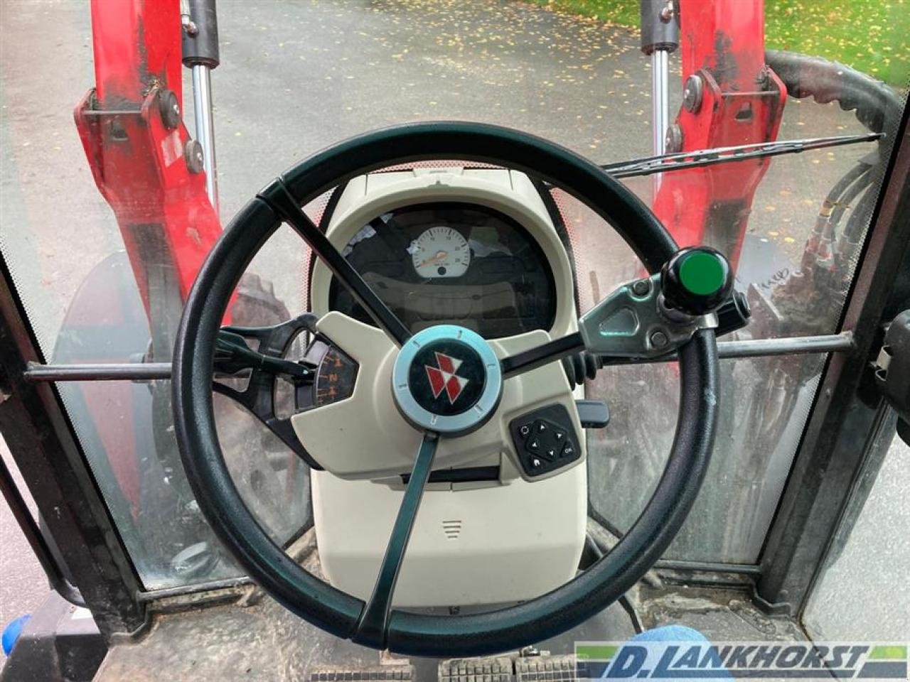 Traktor van het type Massey Ferguson 5611 Dyna 4, Gebrauchtmaschine in Rosendahl (Foto 22)