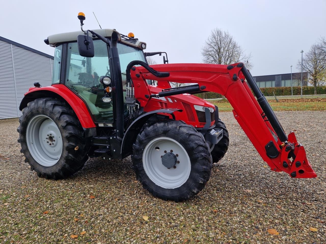 Traktor typu Massey Ferguson 5612 DYNA 4, Gebrauchtmaschine w Jelling (Zdjęcie 3)