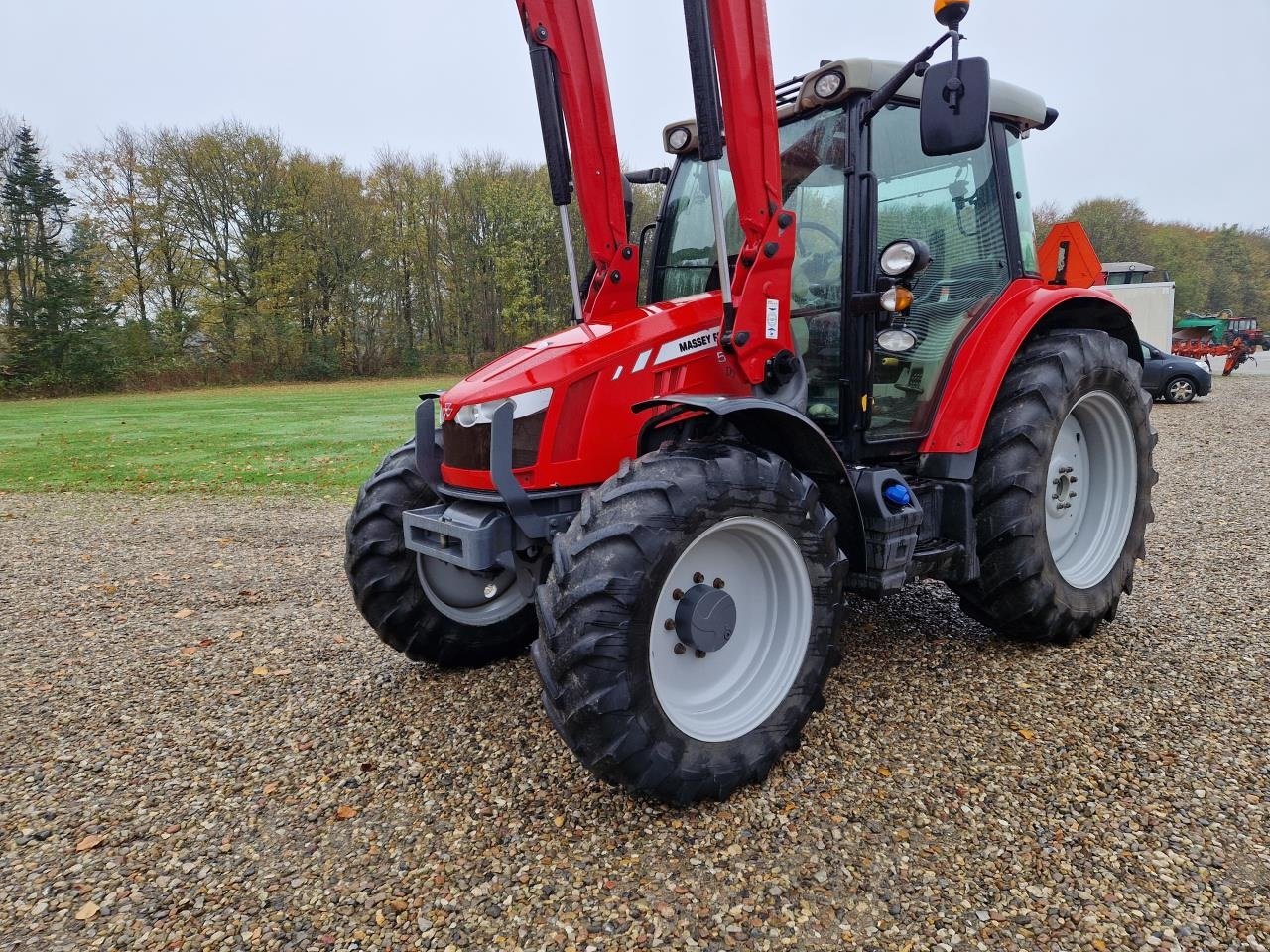 Traktor typu Massey Ferguson 5612 DYNA 4, Gebrauchtmaschine w Jelling (Zdjęcie 6)