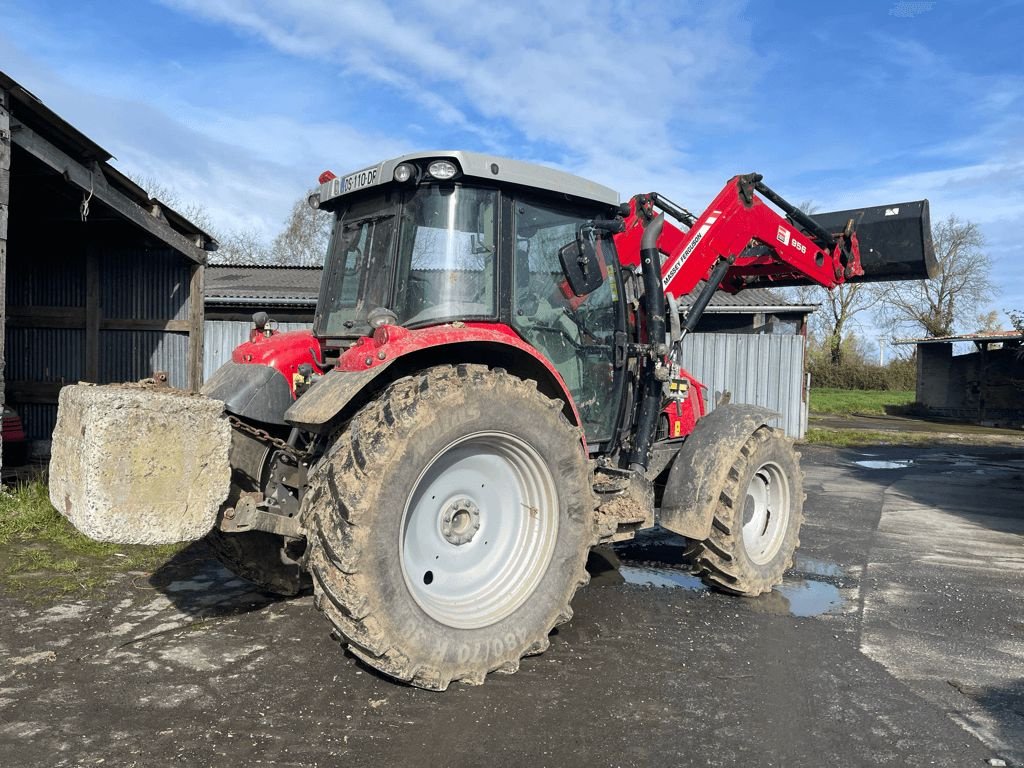 Traktor typu Massey Ferguson 5612 DYNA 4, Gebrauchtmaschine w DOMFRONT (Zdjęcie 5)