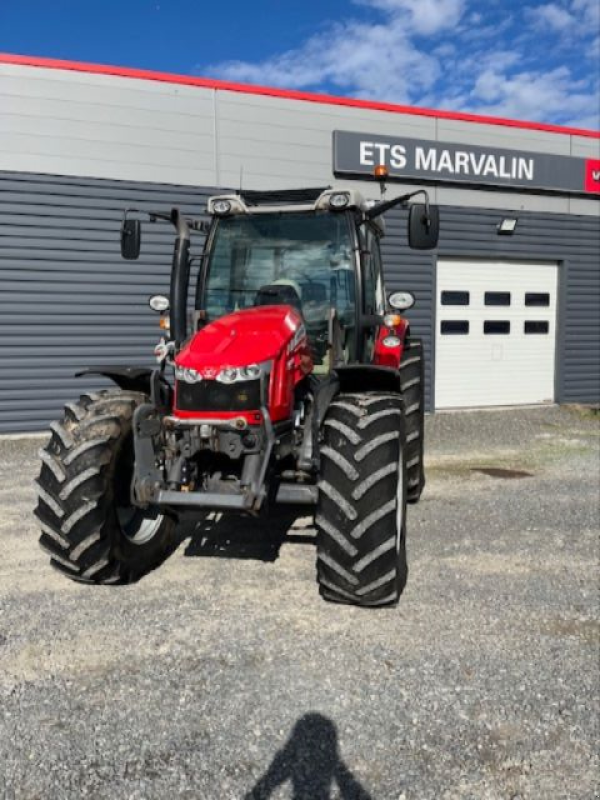 Traktor des Typs Massey Ferguson 5612, Gebrauchtmaschine in JOZE (Bild 2)