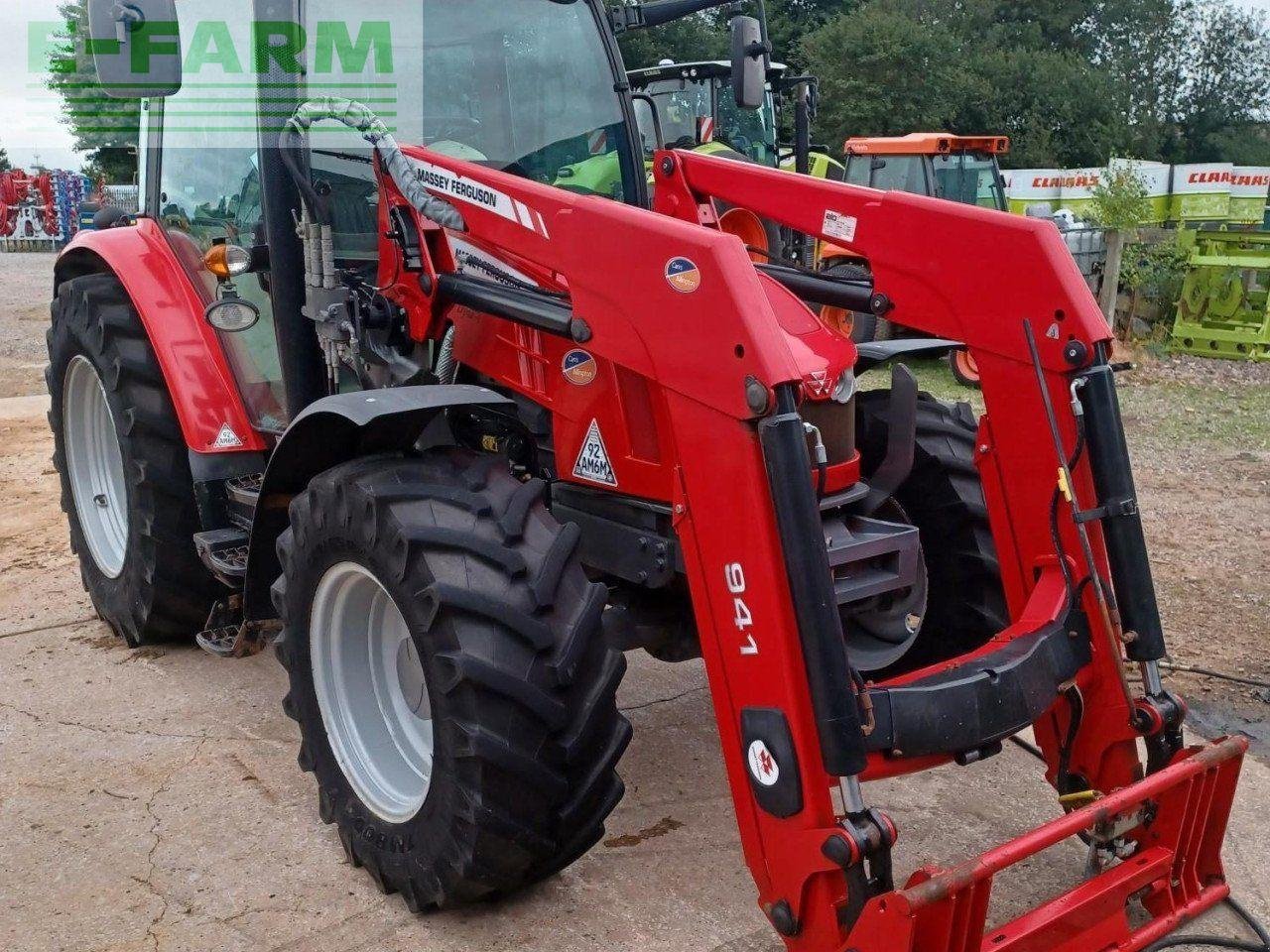 Traktor del tipo Massey Ferguson 5612, Gebrauchtmaschine In CARLISLE (Immagine 2)