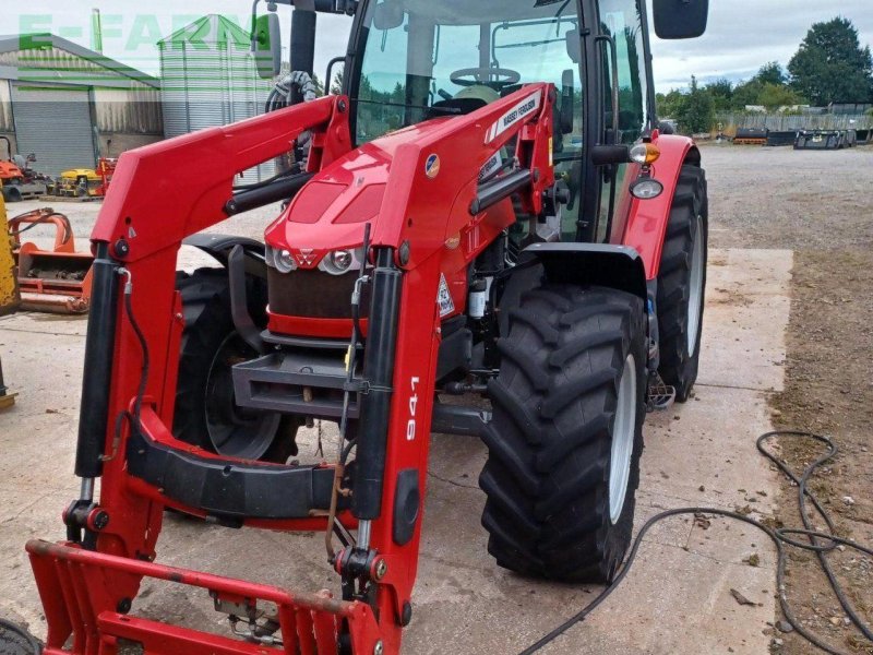 Traktor del tipo Massey Ferguson 5612, Gebrauchtmaschine In CARLISLE (Immagine 1)