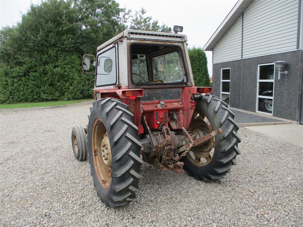 Traktor typu Massey Ferguson 565 Med orginal registringsattest til og srvostyrring, Gebrauchtmaschine w Lintrup (Zdjęcie 4)