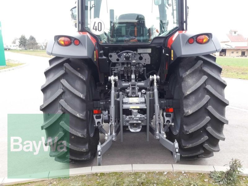 Traktor Türe ait Massey Ferguson 5709 M DYNA-4, Gebrauchtmaschine içinde Kempten (Allgäu) (resim 9)