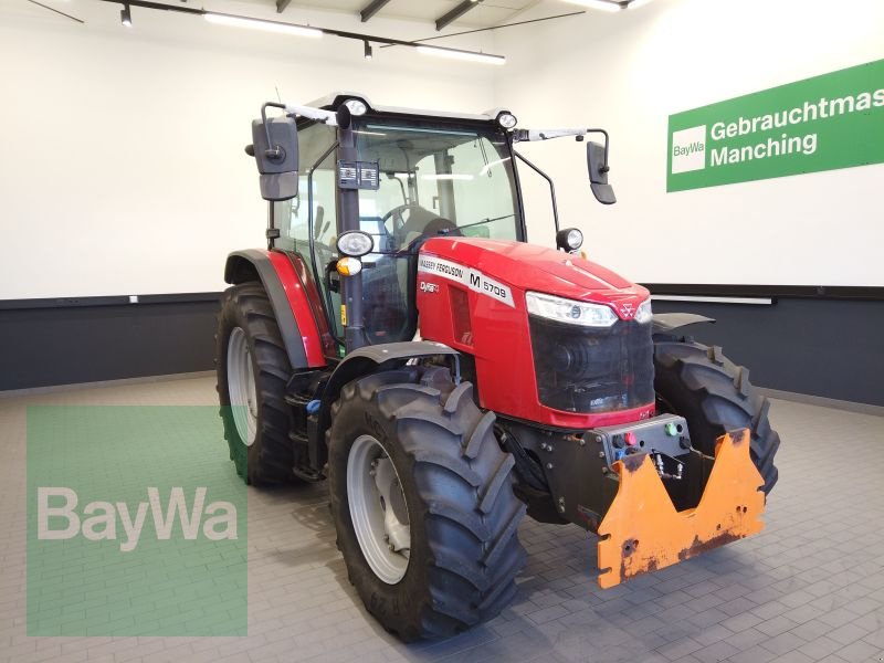 Traktor Türe ait Massey Ferguson 5709 M DYNA-4, Gebrauchtmaschine içinde Manching (resim 3)