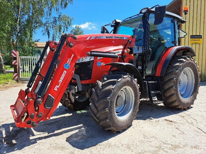 Traktor typu Massey Ferguson 5709 M, Gebrauchtmaschine w VERDUN (Zdjęcie 1)