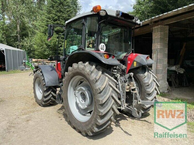 Traktor of the type Massey Ferguson 5710 M, Gebrauchtmaschine in Lebach (Picture 15)