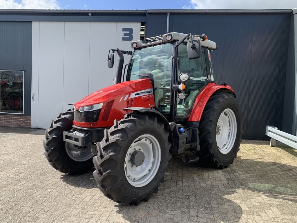 Traktor typu Massey Ferguson 5710-SL DYNA-4, Gebrauchtmaschine v MARIENHEEM (Obrázek 3)