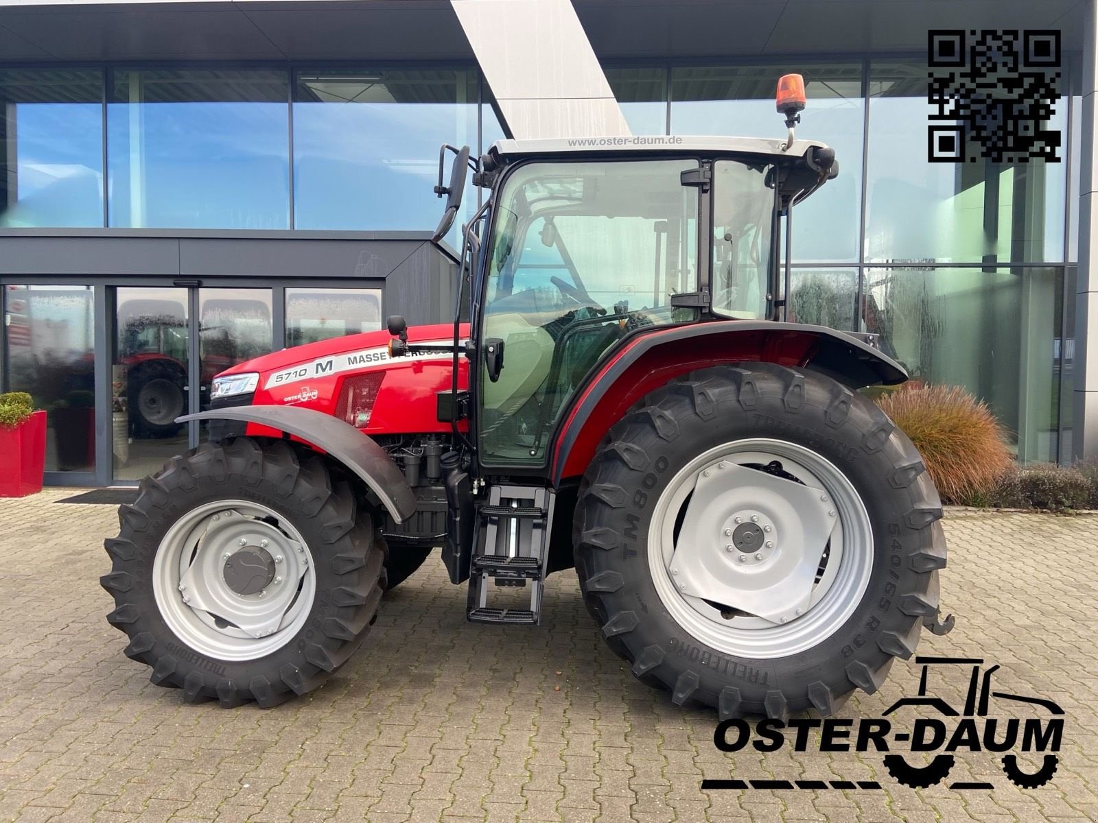 Traktor typu Massey Ferguson 5710, Neumaschine v Kaisersesch (Obrázek 2)