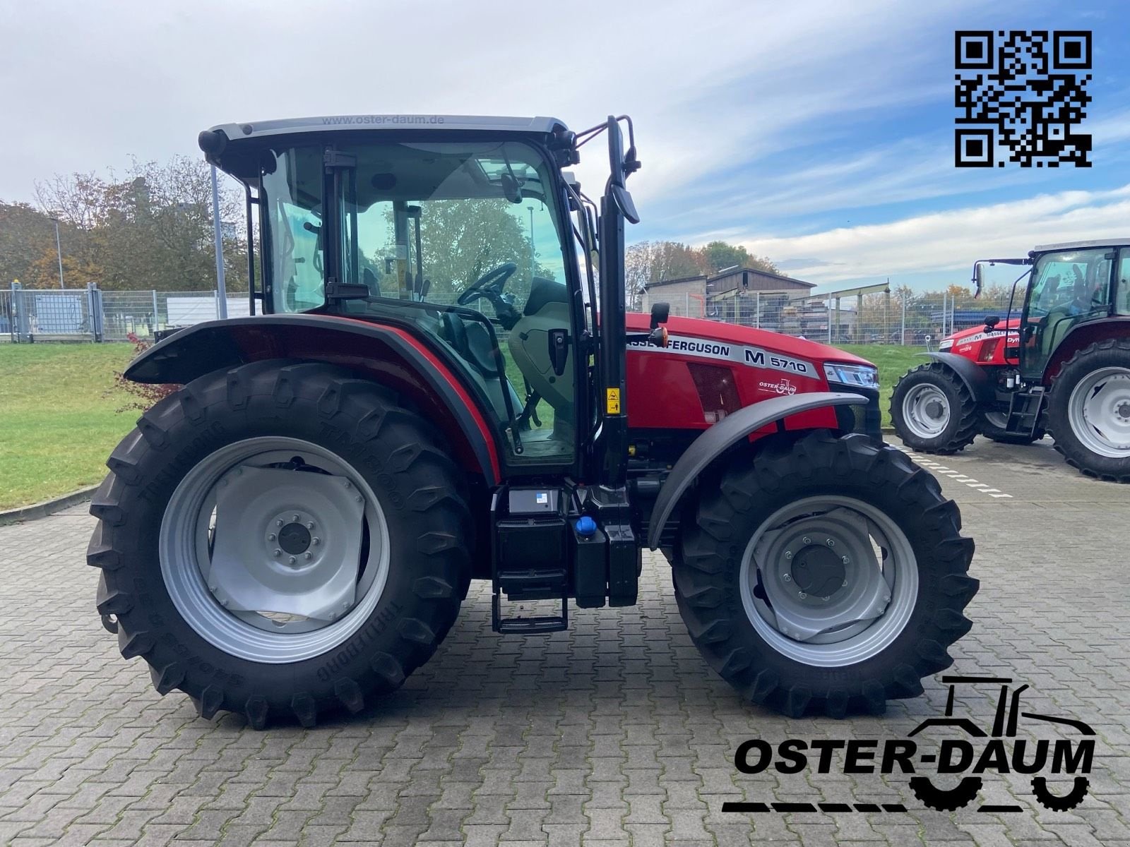 Traktor Türe ait Massey Ferguson 5710, Neumaschine içinde Kaisersesch (resim 4)