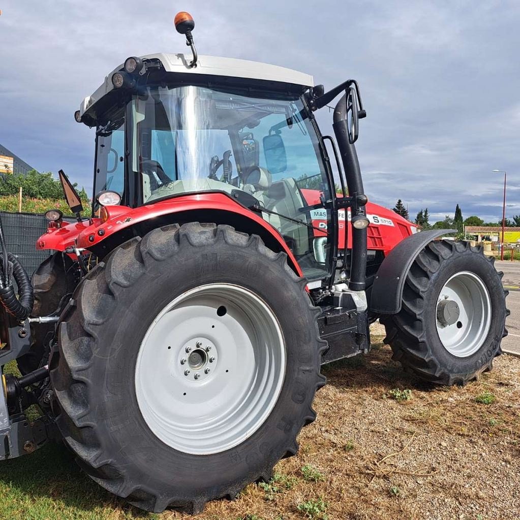 Traktor του τύπου Massey Ferguson 5710S, Gebrauchtmaschine σε NOVES (Φωτογραφία 8)