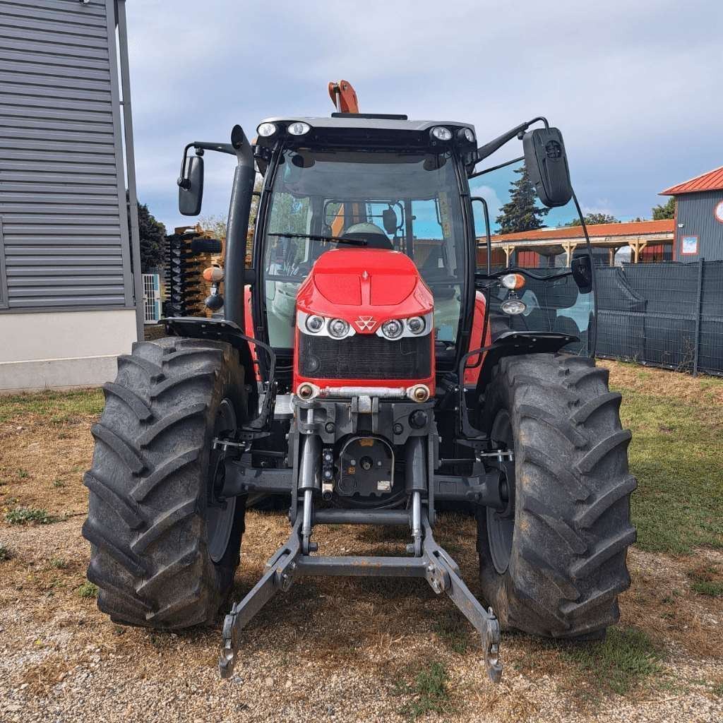 Traktor typu Massey Ferguson 5710S, Gebrauchtmaschine v NOVES (Obrázok 3)