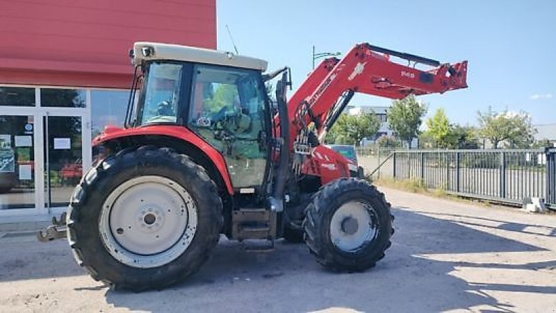 Traktor типа Massey Ferguson 5710SL, Gebrauchtmaschine в Marlenheim (Фотография 2)