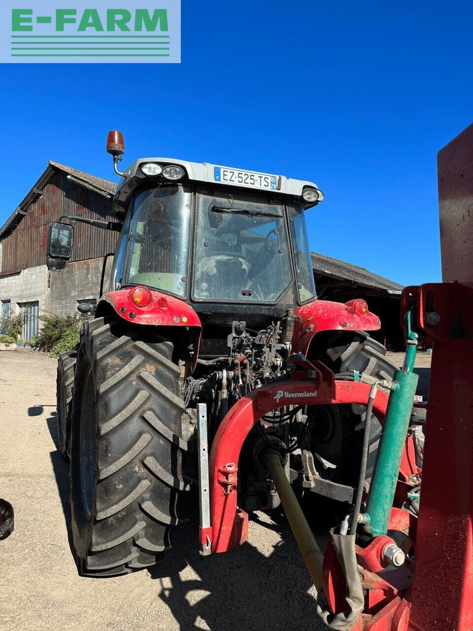 Traktor typu Massey Ferguson 5711 essential mr, Gebrauchtmaschine v PONTIVY (56 - MORBIHAN) (Obrázok 4)