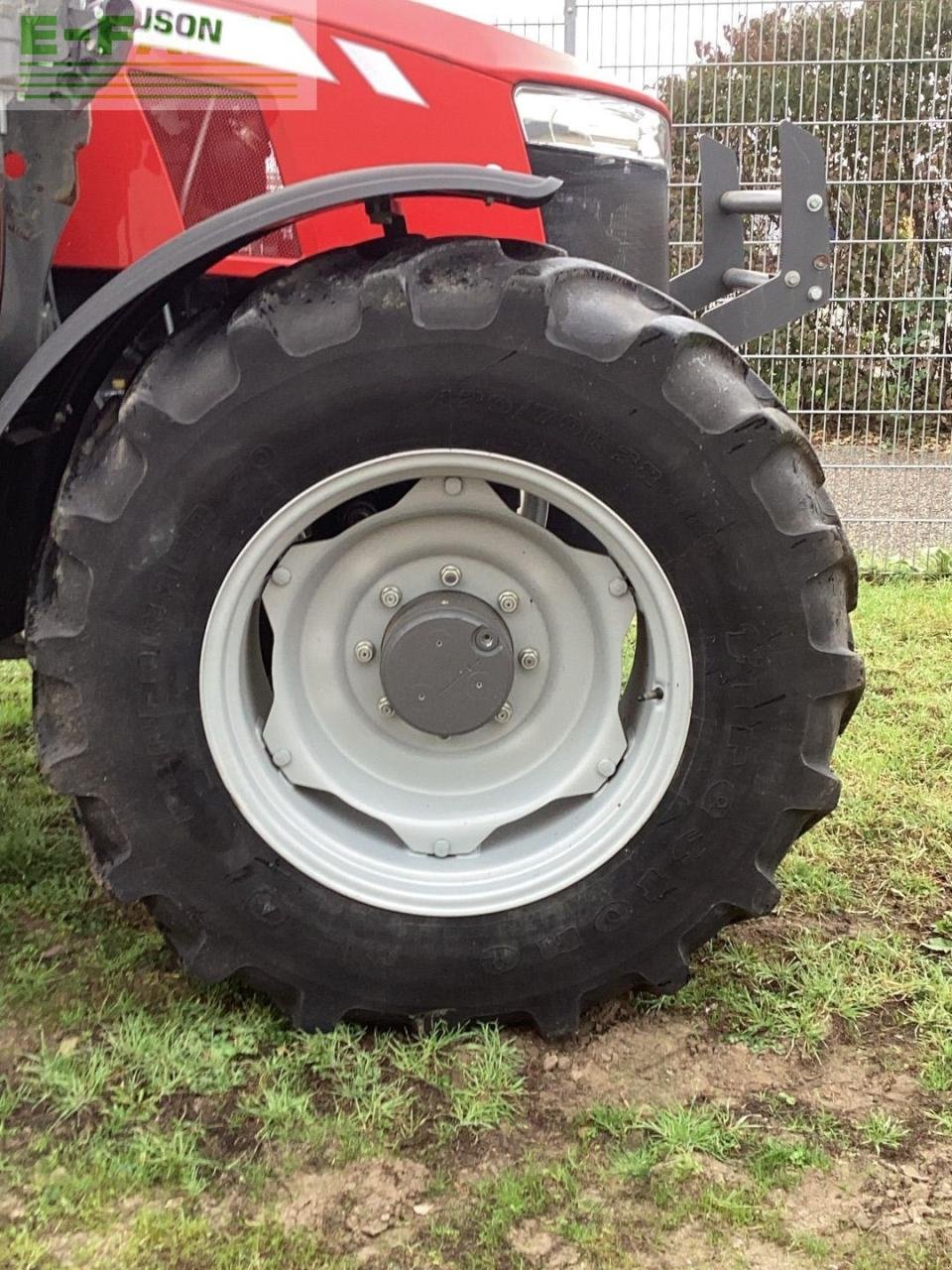 Traktor typu Massey Ferguson 5711 Global, Gebrauchtmaschine v Hamburg (Obrázok 17)