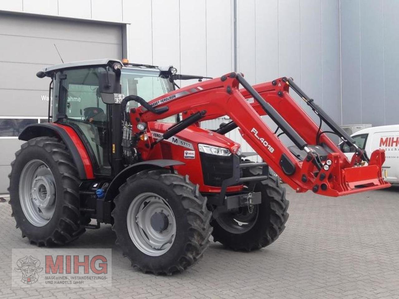 Traktor του τύπου Massey Ferguson 5711 M DYNA 4 - FRONTLADER, Neumaschine σε Dummerstorf OT Petschow (Φωτογραφία 3)