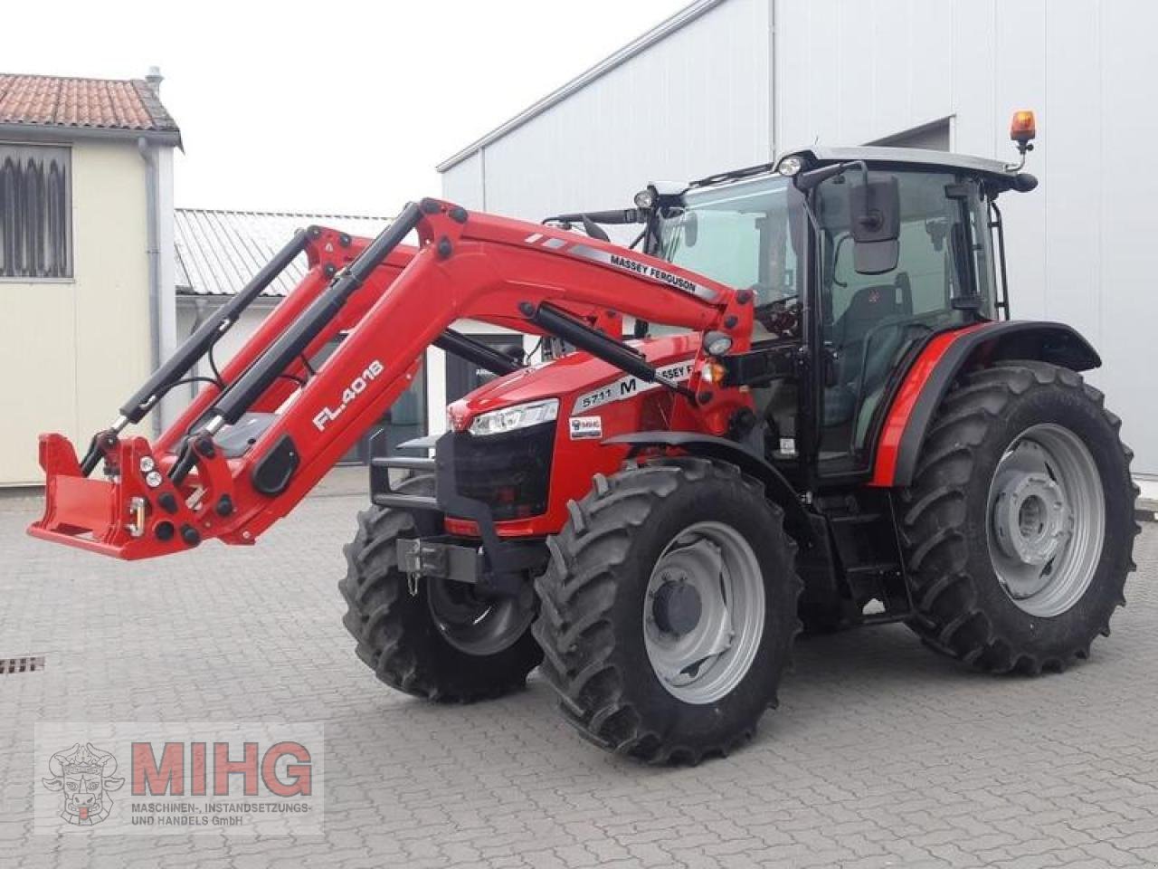 Traktor του τύπου Massey Ferguson 5711 M DYNA 4 - FRONTLADER, Neumaschine σε Dummerstorf OT Petschow (Φωτογραφία 3)