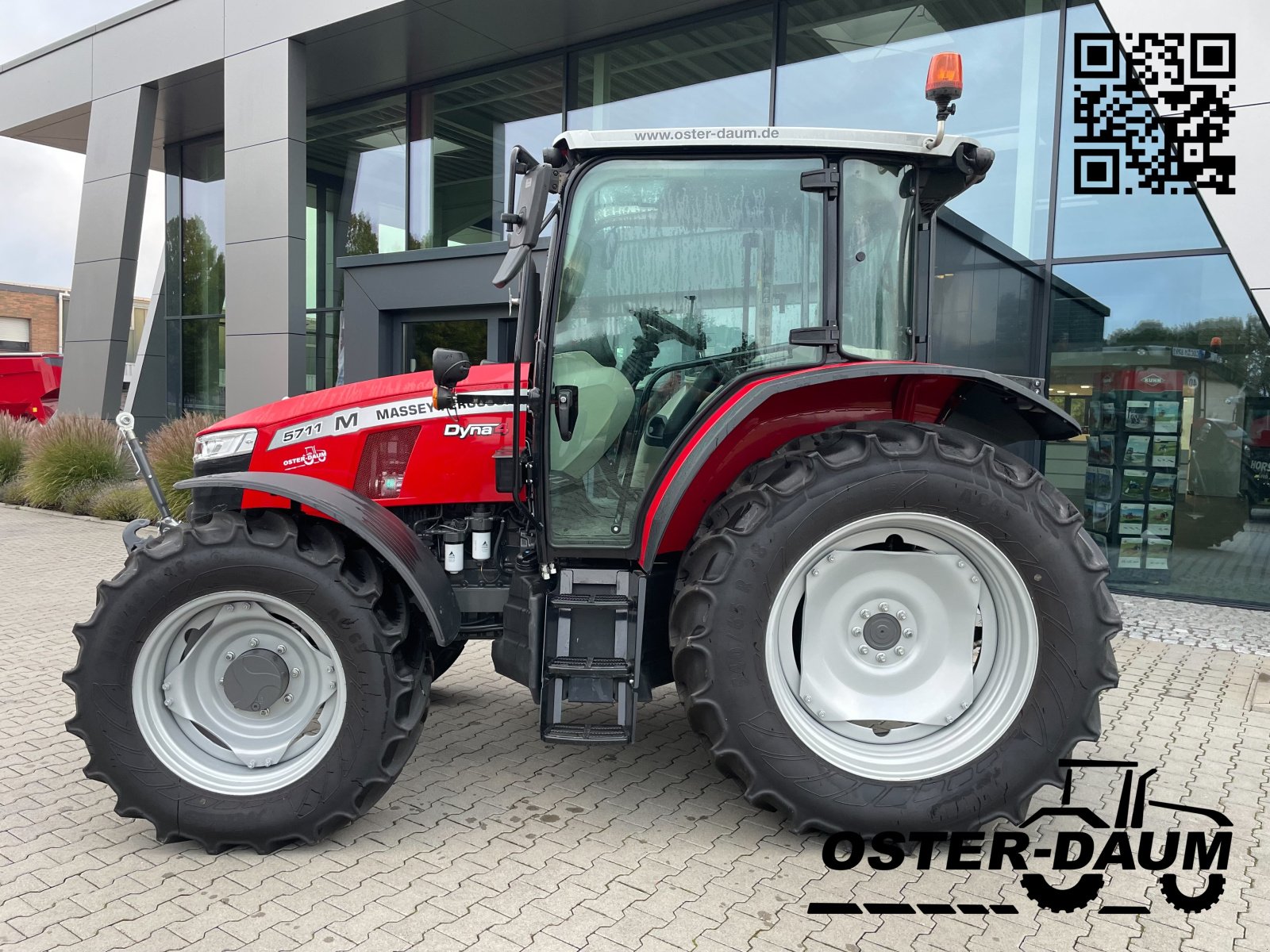 Traktor del tipo Massey Ferguson 5711 M Dyna 4, Neumaschine In Kaisersesch (Immagine 7)