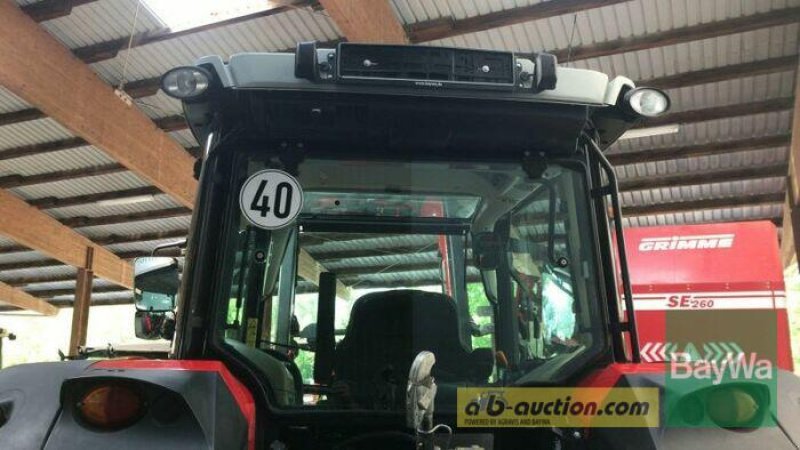 Traktor от тип Massey Ferguson 5711 MR ESSENTIAL D4, Gebrauchtmaschine в Mindelheim (Снимка 12)