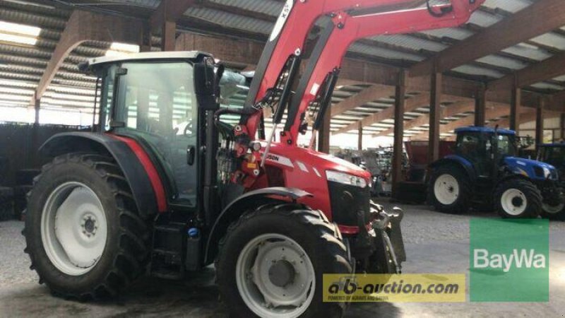 Traktor typu Massey Ferguson 5711 MR ESSENTIAL D4, Gebrauchtmaschine w Mindelheim (Zdjęcie 18)