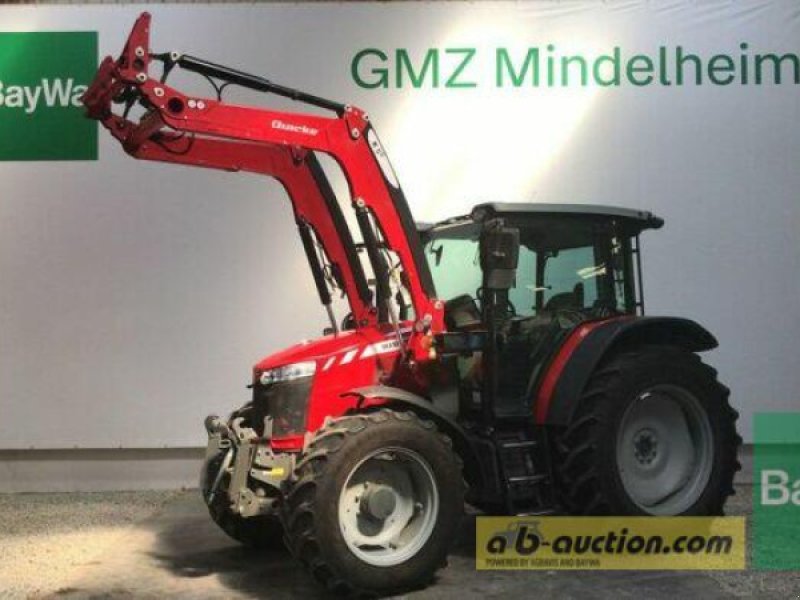 Traktor от тип Massey Ferguson 5711 MR ESSENTIAL D4, Gebrauchtmaschine в Mindelheim (Снимка 1)