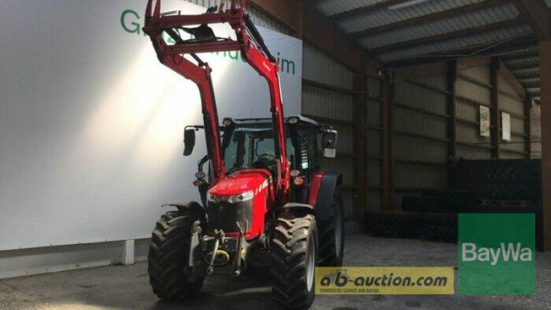 Traktor от тип Massey Ferguson 5711 MR ESSENTIAL D4, Gebrauchtmaschine в Mindelheim (Снимка 20)