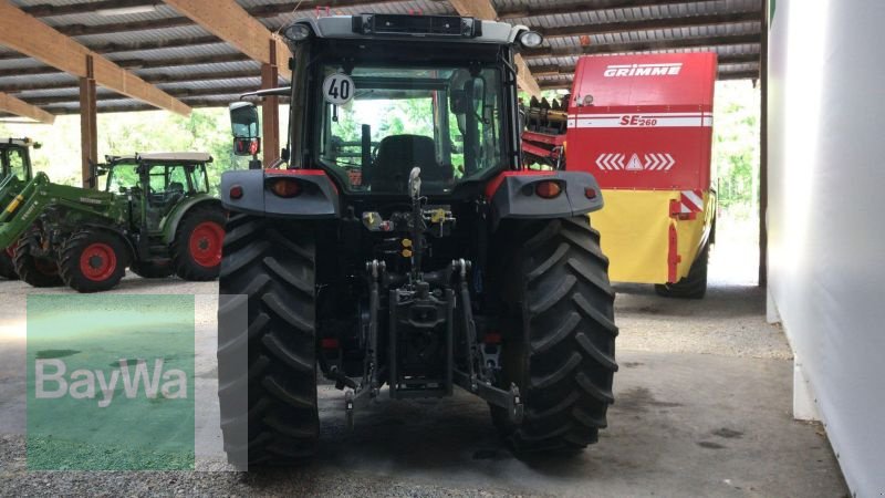 Traktor типа Massey Ferguson 5711 MR ESSENTIAL D4, Gebrauchtmaschine в Mindelheim (Фотография 9)