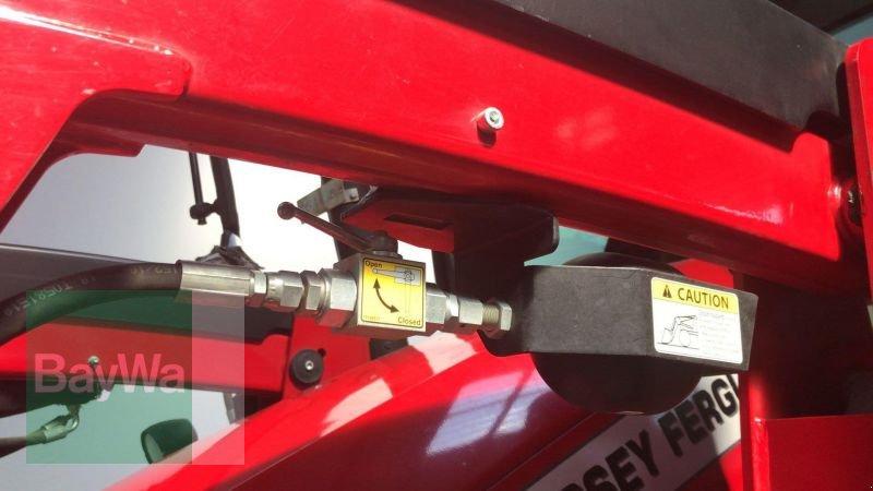 Traktor a típus Massey Ferguson 5711 MR ESSENTIAL D4, Gebrauchtmaschine ekkor: Mindelheim (Kép 22)