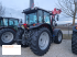 Traktor Türe ait Massey Ferguson 5711 MR, Neumaschine içinde Pfoerring (resim 3)