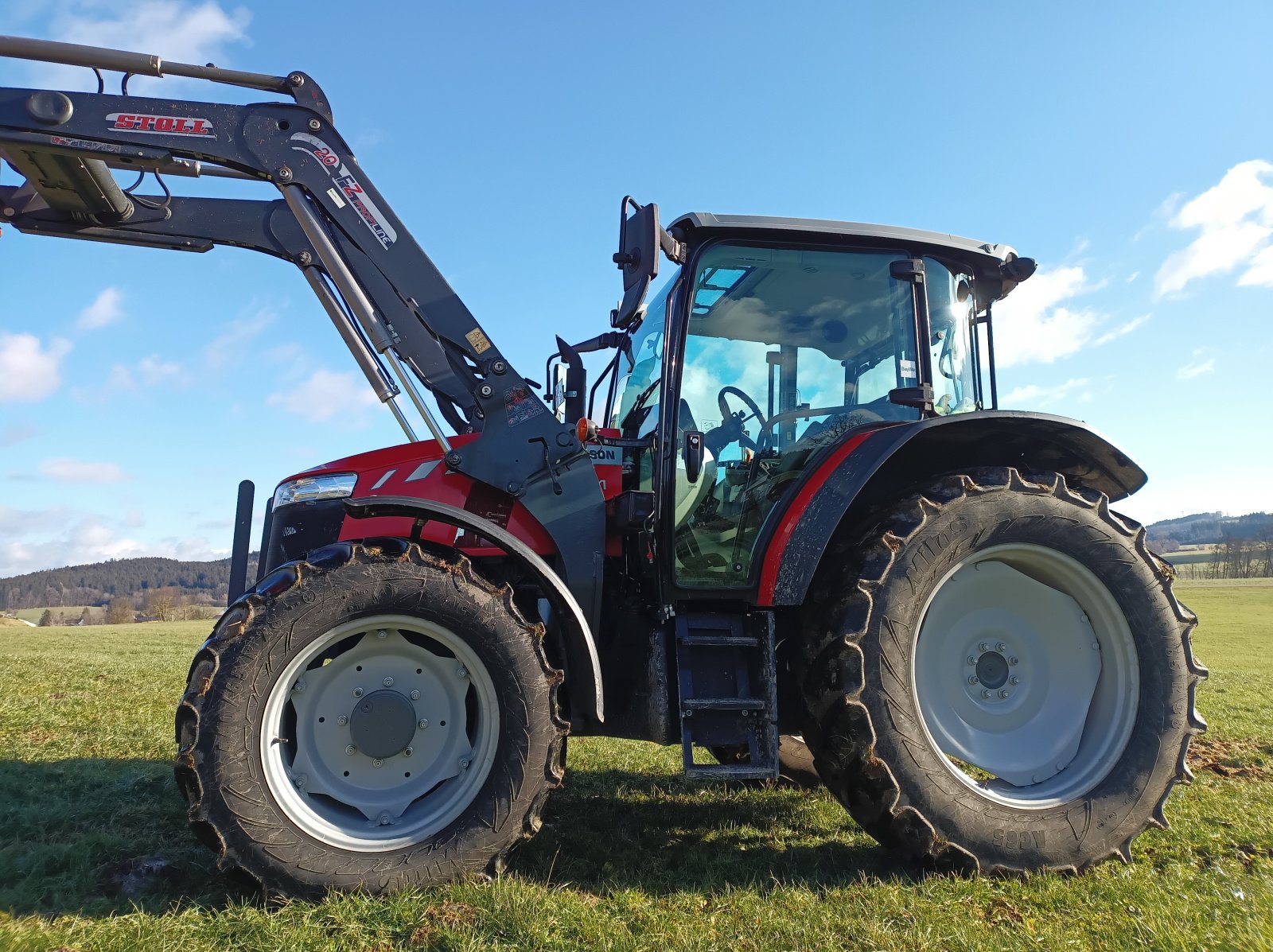 Traktor tipa Massey Ferguson 5711 MR, Gebrauchtmaschine u Ottobeuren (Slika 2)