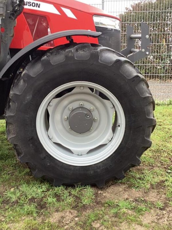 Traktor typu Massey Ferguson 5711, Gebrauchtmaschine w Münster (Zdjęcie 8)