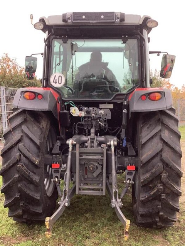 Traktor van het type Massey Ferguson 5711, Gebrauchtmaschine in Münster (Foto 14)