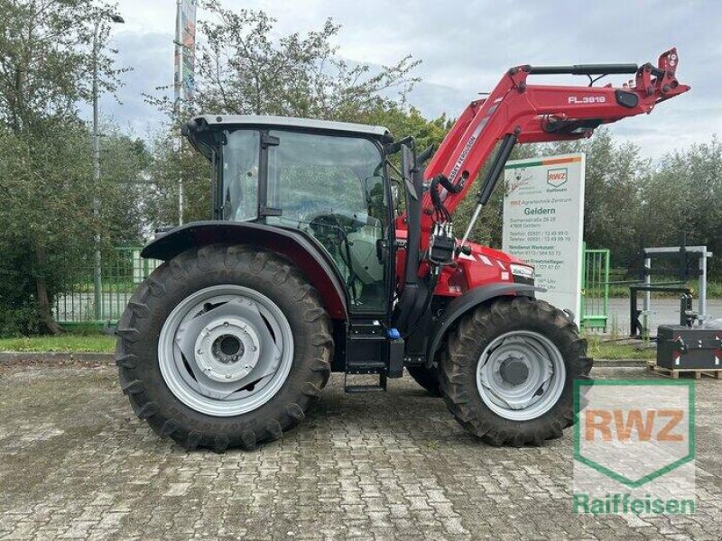 Traktor del tipo Massey Ferguson 5711, Gebrauchtmaschine In Geldern (Immagine 9)