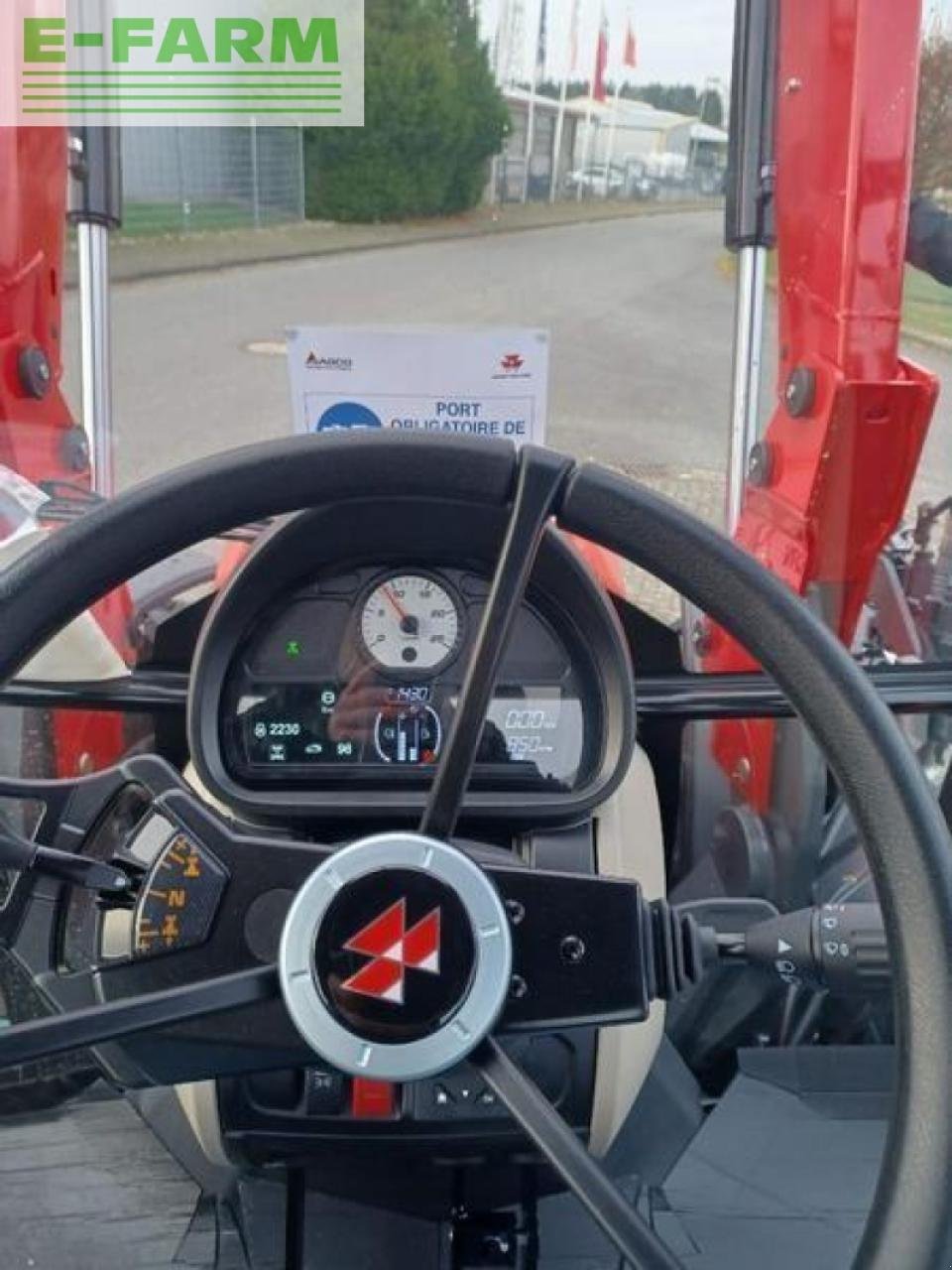 Traktor typu Massey Ferguson 5711m dyna-4, Gebrauchtmaschine v STAPEL (Obrázok 11)