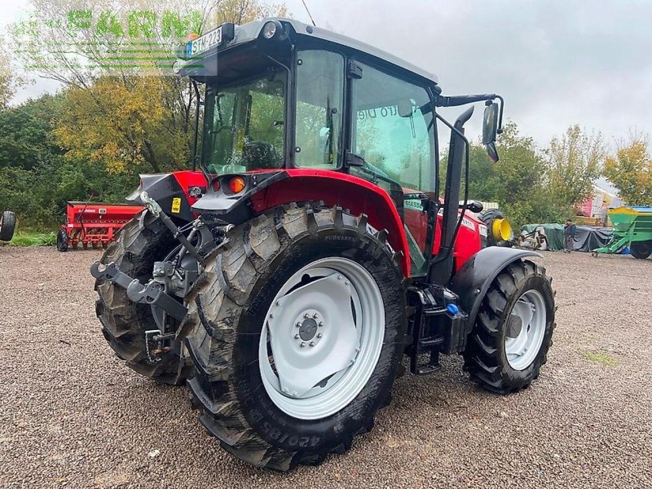 Traktor van het type Massey Ferguson 5711m, Gebrauchtmaschine in SZEGED (Foto 5)