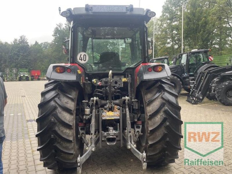 Traktor du type Massey Ferguson 5711M, Gebrauchtmaschine en Flammersfeld (Photo 5)