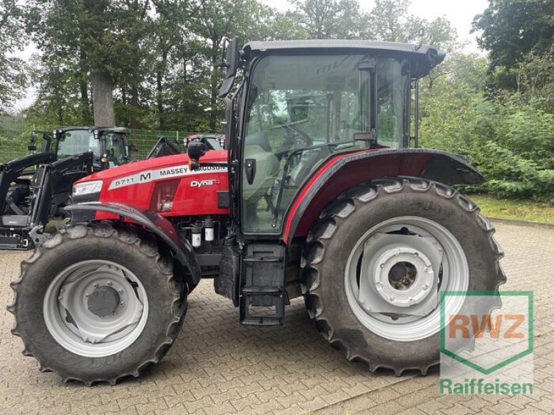 Traktor du type Massey Ferguson 5711M, Gebrauchtmaschine en Flammersfeld (Photo 7)