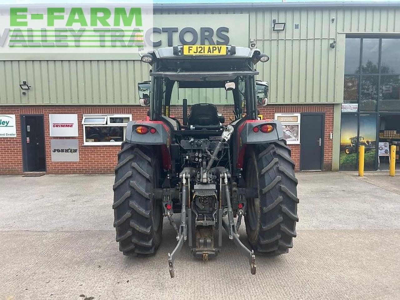 Traktor del tipo Massey Ferguson 5712m, Gebrauchtmaschine en SHREWSBURRY (Imagen 7)